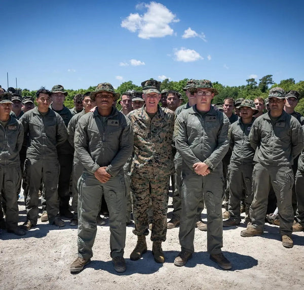 Commandant of the Marine Corps visits 2D Assault Amphibian Battalion